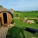 Tiny Cocon En Pleine Nature Jacuzzi, Sauna Privé Tinlot