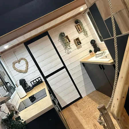 Luxury tent Tiny Cocon En Pleine Nature Jacuzzi, Sauna Prive