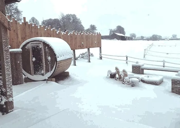 럭셔리텐트 Tiny Cocon En Pleine Nature Jacuzzi, Sauna Prive