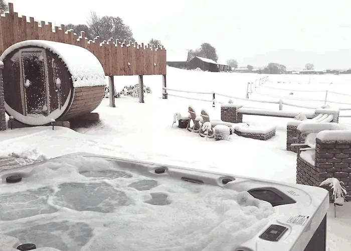 Tiny Cocon En Pleine Nature Jacuzzi, Sauna Prive