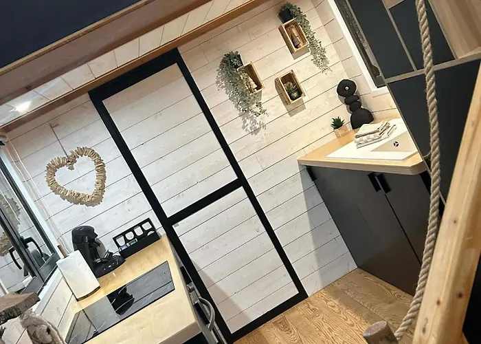 Luxe tent Tiny Cocon En Pleine Nature Jacuzzi, Sauna Prive